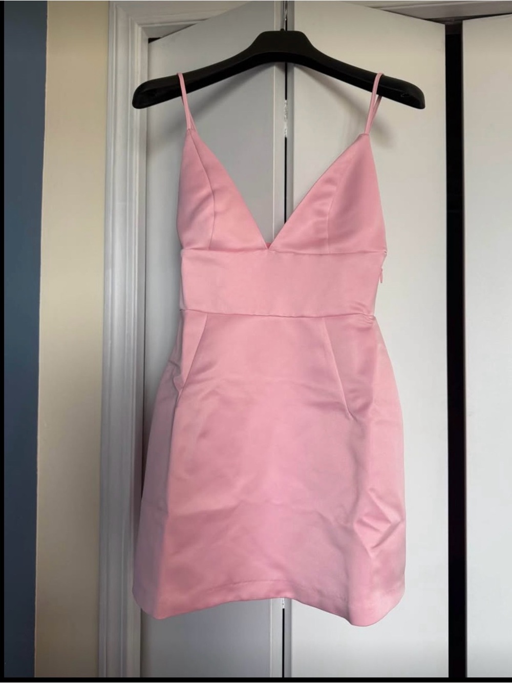 NWT- Urban Outfitters Dress - Picture 5 of 5